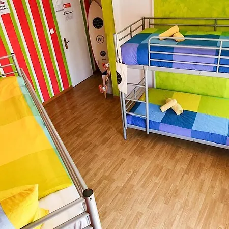 Surf Camp Hostel Ericeira