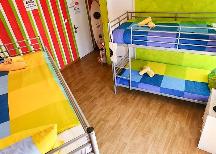 Surf Camp Hostel Ericeira