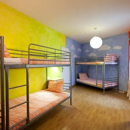 Surf Camp Hostal Ericeira