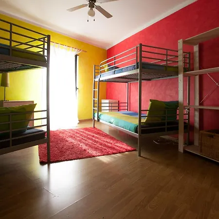 Хостел Surf Camp