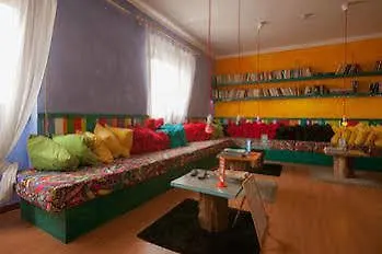 Хостел Surf Camp Эрисейра