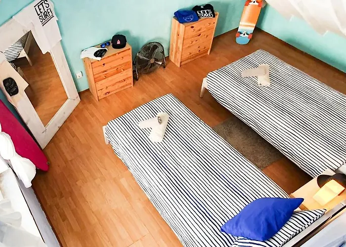 Surf Camp Hostel Ericeira